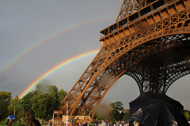 Eiffel Rainbow.jpg